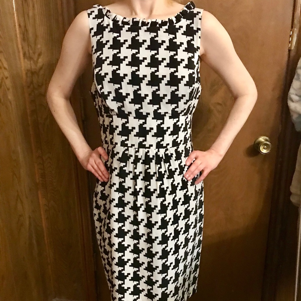 Jessica Simpson Houndstooth Print Dress